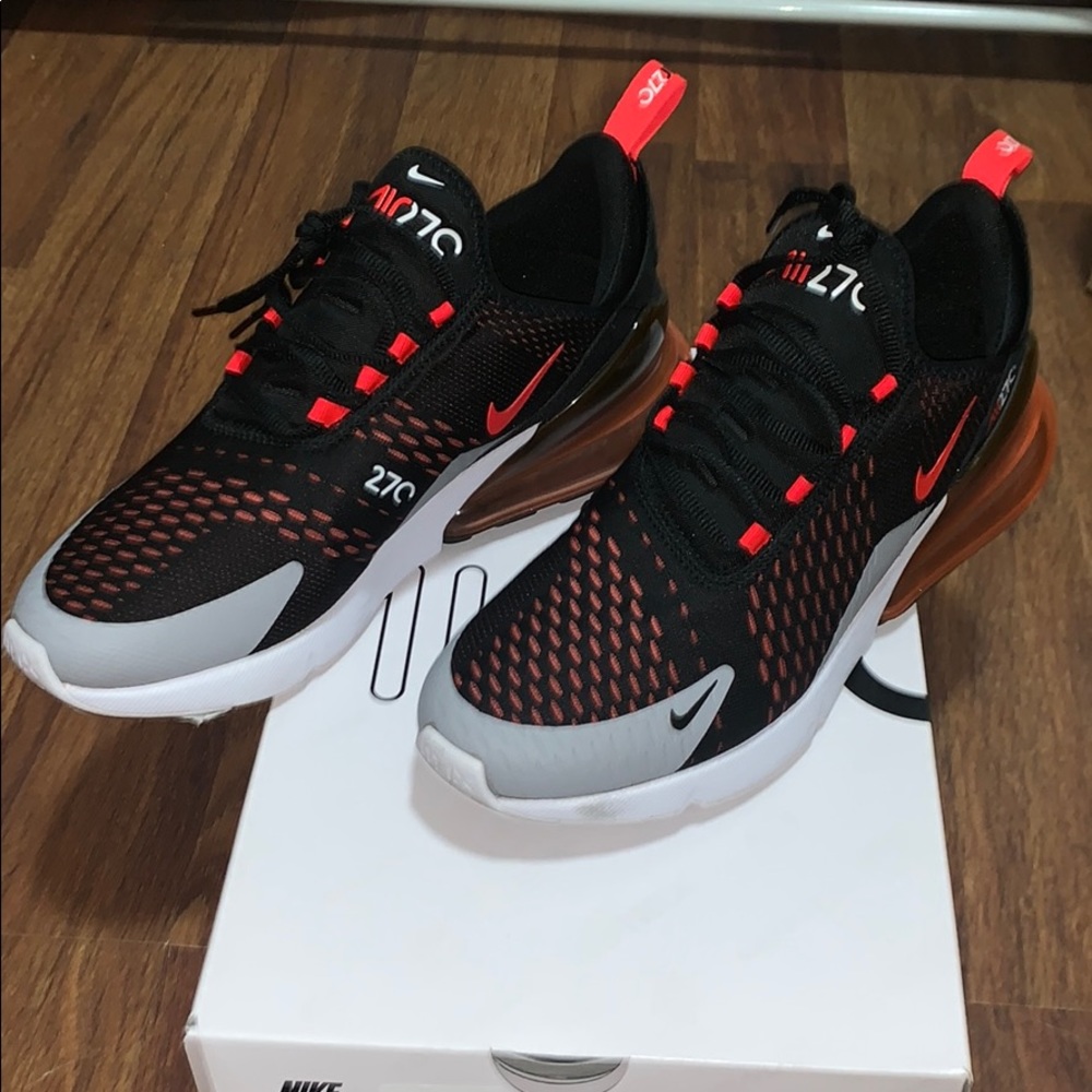 Men’s Nike sneakers